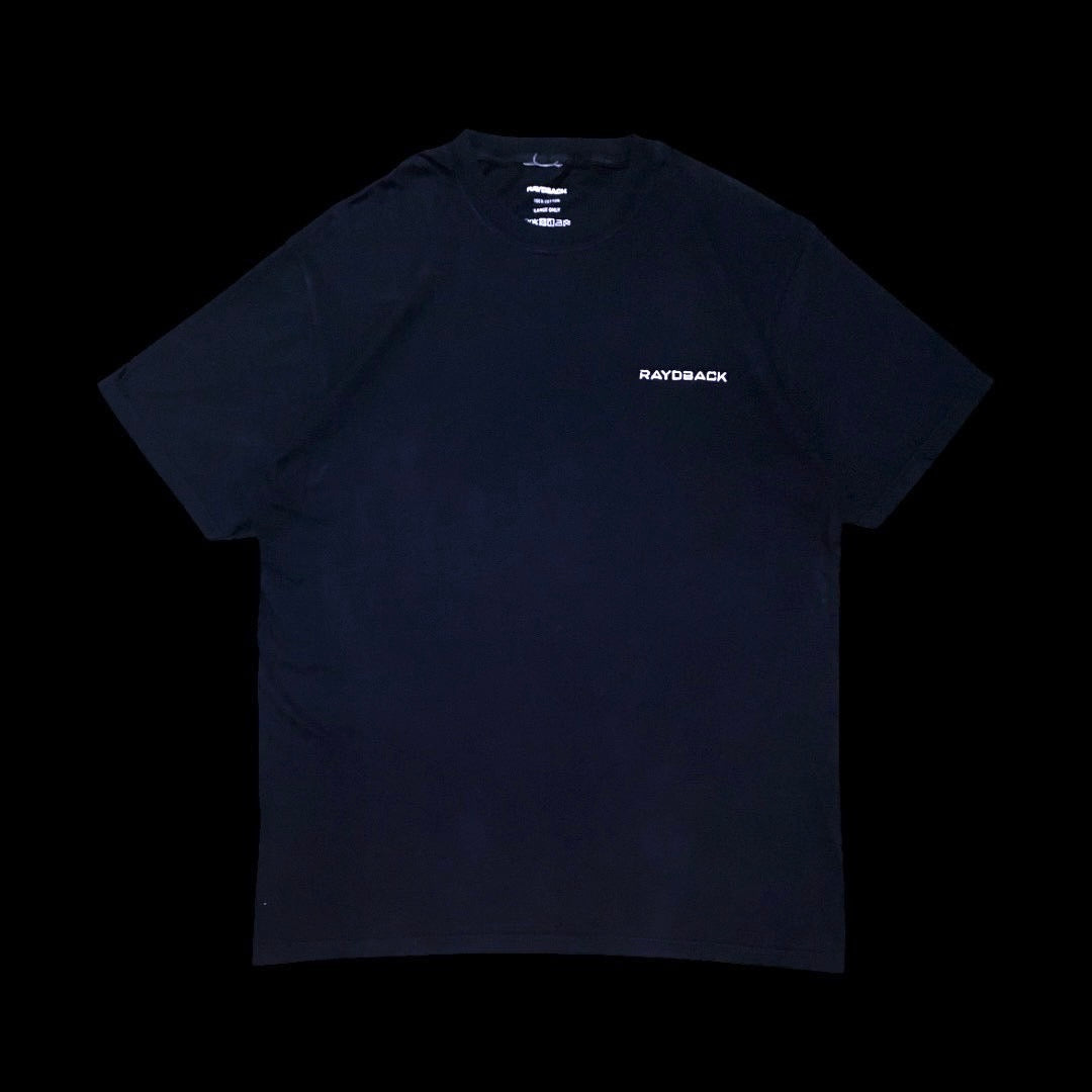 -RAYDBACK EMBROIDERED TEE-