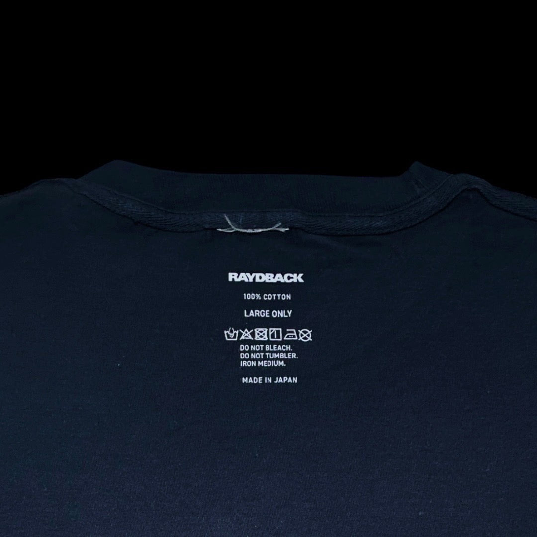 -RAYDBACK EMBROIDERED TEE-